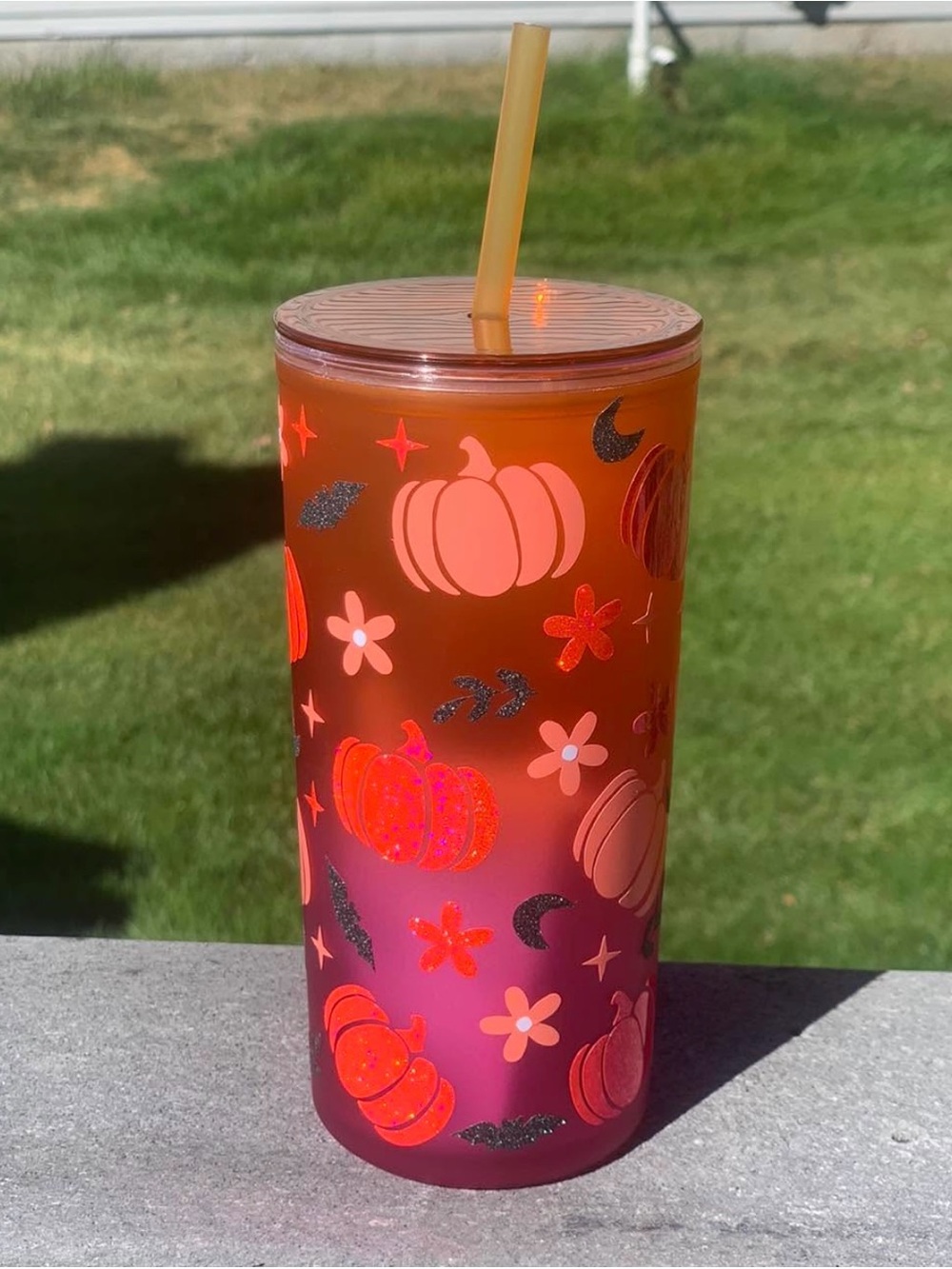 Orange & Pink Ombrรฉ Pumpkin Tumbler